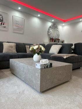 Foto - Neu Renoviert 3-Zimmer Wohnung - 250.000,00&nbsp;EUR Kaufpreis, ca.&nbsp; 80,00&nbsp;m&sup2;