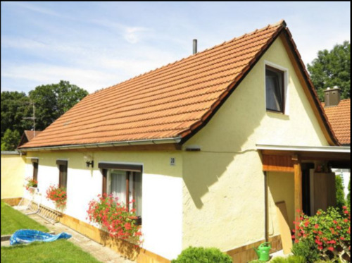 Foto - kleines älteres freistehendes Haus zu vermieten