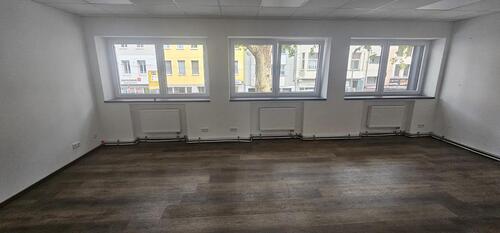 Foto - Praxisraum zu vermieten - 2.100,00 EUR Kaltmiete,