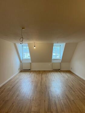 Foto - 2 Zimmer Dachgeschoßwohnung zum Kaufen in Blieskastel