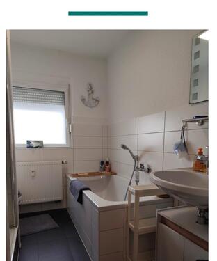 Foto - Neu renovierte Dachgeschosswohnung 3 ZKB mit Garten