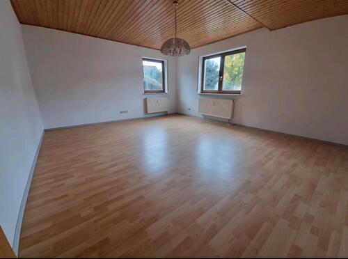 Foto - Großzügige 2 Zimmer Wohnung zu vermieten