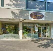 ** Zeit für gute Geschäfte ** - 3.200,00&nbsp;EUR Kaltmiete, ca.&nbsp; 397,50&nbsp;m&sup2; in Neuwied (PLZ: 56564)