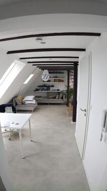 Foto - Helle, möblierte 1,5-Zimmer-Wohnung in ruhiger, zentraler Lage