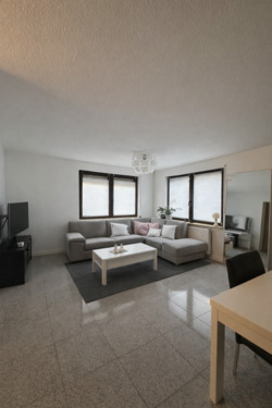 Foto - Helle 45qm Wohnung Souterrain mit eigenem Eingang + Stellplatz