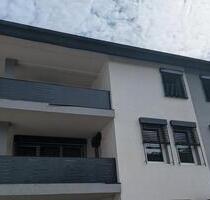 Ein- Zweifamilienhaus, Gesamtfläche 464 m², Grundstück: 527m² - Mespelbrunn