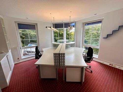 Foto - Großzügiges Büro mit Stellplätzen und Keller in BindlachBenk