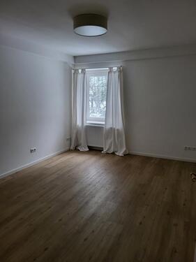 Foto - Praxisraum zur Untermiete nahe der Alster (Mundsburger Brücke)