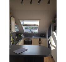 Helle 3-Zimmer-Dachgeschosswohnung zu vermieten - Wegberg