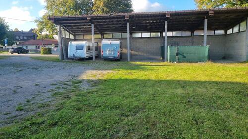 Foto - Stellplätze für Wohnwagen oder Wohnmobile zu vermieten