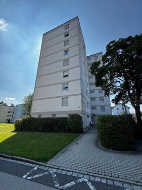 Foto - Helle 2-Zimmer-Wohnung im 3. OG mit Balkon im Hirschau
