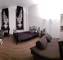 Zwischenmiete in der Dresden-Neustadt: Helles 20-qm Zimmer