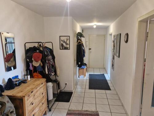 Foto - 3 Zimmer, KDB, Balkon, 85 qm - 1.063,00 EUR Kaltmiete,