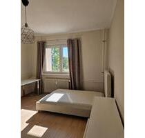 Wg zimmer zu vermieten - 630,00 EUR Kaltmiete, in Berlin (PLZ: 13437) Reinickendorf