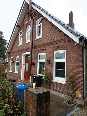 Foto - gepflegtes 1-2-Familenhaus zentral in Langen