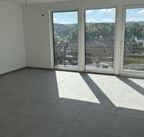 Exklusive 5-Zimmer Wohnung in Zweifamilienhaus - Aidlingen