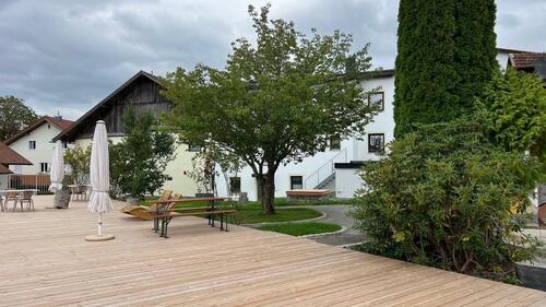 Foto - Tolle Wohnungen in kernsaniertem MFH im Zentrum von Schönberg