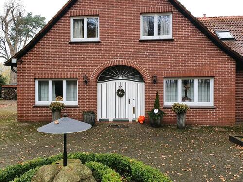 Foto - Praxis, Büro, Gewerbe, Produktion, Lager, Ladenfläche, Studio