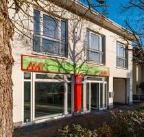 Sichtbarkeit in verkehrsgünstiger Lage.... - Troisdorf