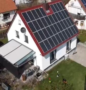 Foto - Bezugfertiges Einfamilienhaus in Leipheim - 5 Zimmer, Garten
