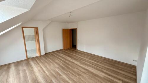 Foto - 2 Zimmer Dachgeschoßwohnung zur Miete in Altenburg