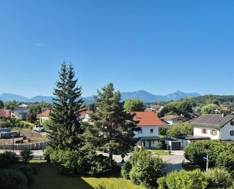 Foto - Helle 3-Zimmer-Wohnung mit Dachterrasse & Bergblick in Traunstein