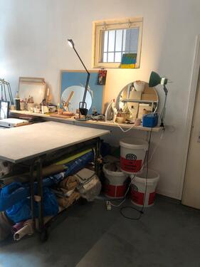 Foto - STUDIO ZU VERMIETEN * STUDIO FOR RENT