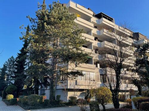 Foto - Gepflegte Wohnung - Schwimmbad und Sauna im Haus - im Augsburger Univiertel