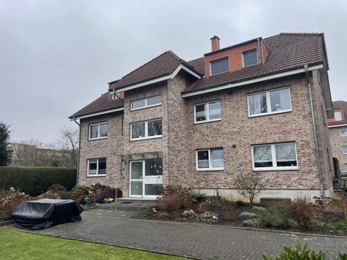 Foto - Geräumige 2-Zimmer-DG-Wohnung mit Galerie & Balkon in bester Wohnlage von Rheinberg