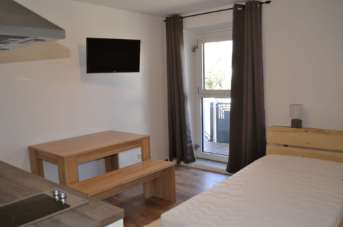 Foto - Stilvolle 1,5-Zimmer-Wohnung in Straubing-Alburg: 01703415123