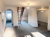 Foto - Sanierte Dachgeschosswohnung mit 115qm Wohn- u. Nutzfläche