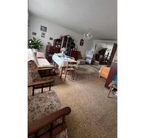 Wohnung zu verkaufen - 90.000,00&nbsp;EUR Kaufpreis, ca.&nbsp; 45,00&nbsp;m&sup2; in Hamm (Sieg) (PLZ: 57577)