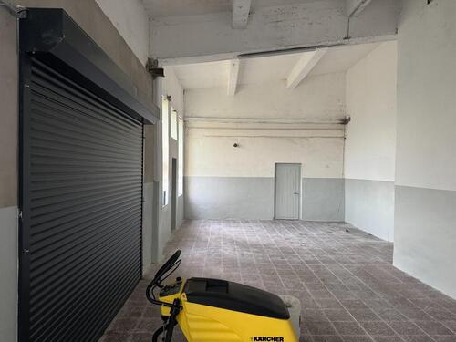 Foto - Halle Lagerhalle - 400,00&nbsp;EUR Kaltmiete, ca.&nbsp; 120,00&nbsp;m&sup2;