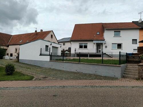 Foto - Gepflegtes Haus in NiedermohrReuschbach 66879