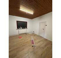 Wohnung 4 Zimmer - 900,00&nbsp;EUR Kaltmiete, ca.&nbsp; 90,00&nbsp;m&sup2; in Brake (Unterweser) (PLZ: 26919)