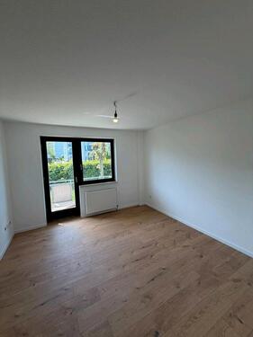 Foto - Anfragestopp!! Helle 1 Zimmer Wohnung 21m2 mit Balkon in Gießen