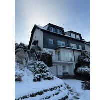 Gepflegte Doppelhaushälfte mit Garten, Fußbodenheizung & Garage - Remscheid Lüttringhausen