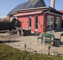 gemütliches, kernsaniertes Haus mit großem, charmantem Garten - Garching an der Alz