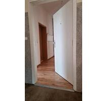 Zentrale Wohnung in Hameln: 3,5 Zimmer, 85 m², sofort frei!