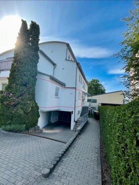 Foto - Sonnige 2,5-Zimmer Wohnung mit Balkon und TG