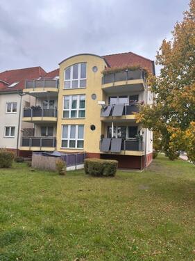 Foto - Top kernsanierte 1-Zimmer DG Wohnung mit neuer Einbauküche