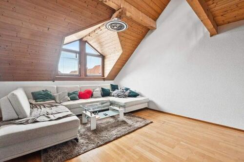 Foto - 4.5 Zimmer Dachgeschoßwohnung in Klettgau