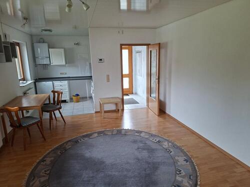 Foto - Einliegerwohnung, sep. Eingang,Teilmöbliert, inkl.Stellplatz.