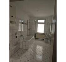 4- Zimmerwohnung + Kü und Tageslichbad m. Balkon!!! - Halberstadt