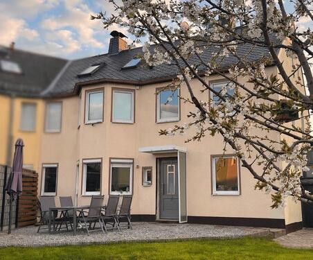 Foto - Charmantes Familienhaus mit Kamin & Garten