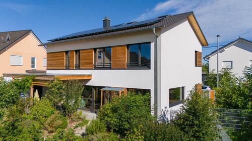 Foto - Außergewöhnliches Einfamilienhaus mit hohem Wohnkomfort