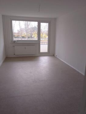 Foto - Geräumige 4-Zimmer-Wohnung in Sellin mit Balkon und Blick ins Grüne