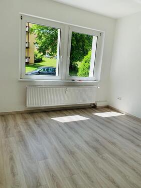 Foto - *jetzt einziehen und zwei Kaltmieten sparen* - 3-Zimmerwohnung mit Balkon im EG