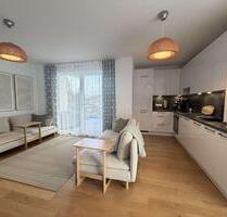 KENSINGTON - Exklusiv - neuwertige 2-Zimmer-Wohnung mit Terrasse und eigenem Garten - München Aubing-Lochhausen-Langwied