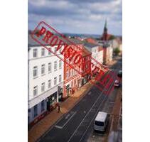 Attraktives MFH Schwerin – 12 WE + Gewerbe + 21 Stpl. Prov.Frei